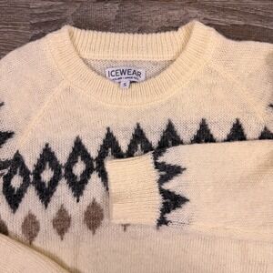 Icewear Mens Sweater 100% Icelandic Wool Nordic Size Small Fair Isle EUC